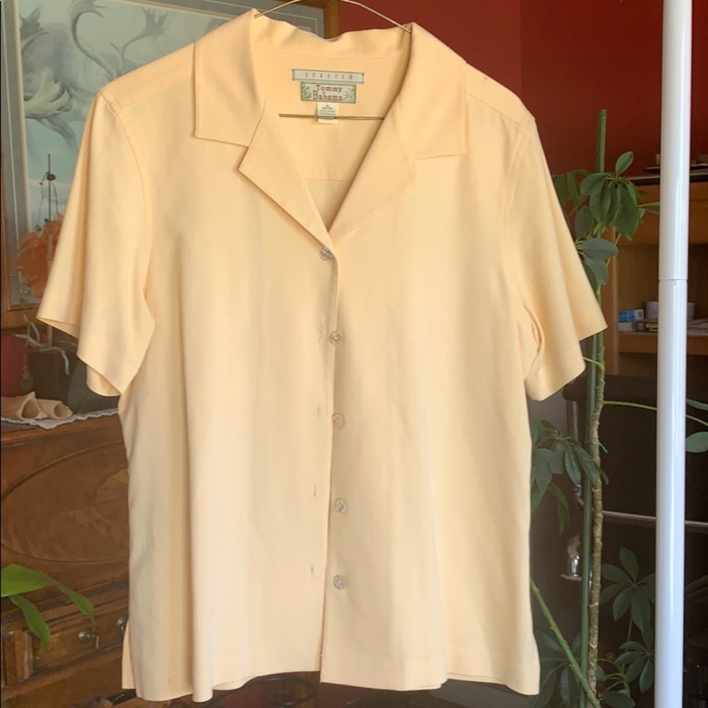 Tommy Bahama • Short Sleeve Blouse